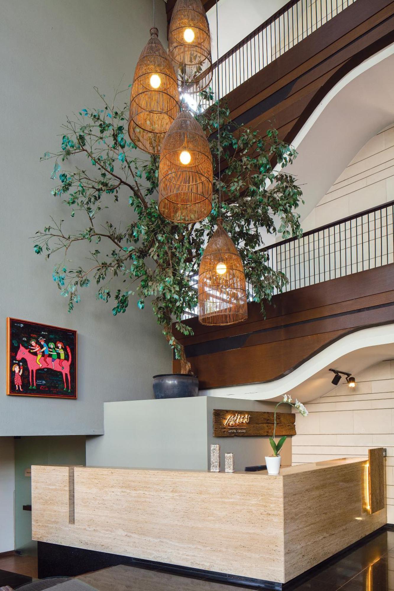 Miers Kuningan, Artotel Curated Джакарта Экстерьер фото